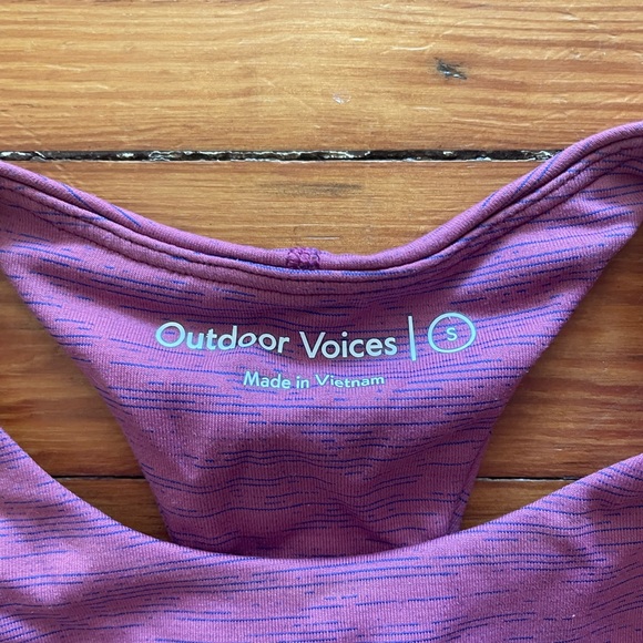 Outdoor Voices Crop - Picture 2 of 3
